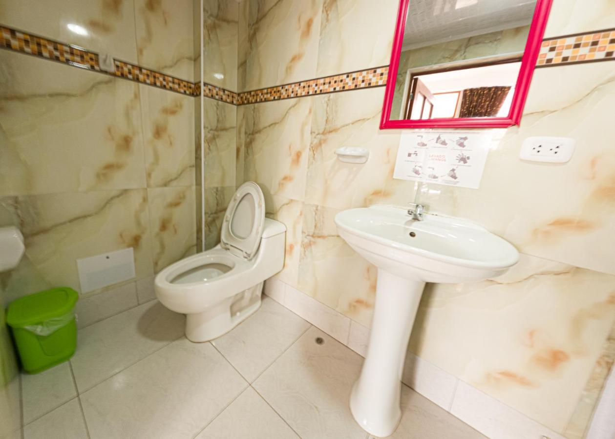 Libelula Hotel 푸에르토말도나도 외부 사진